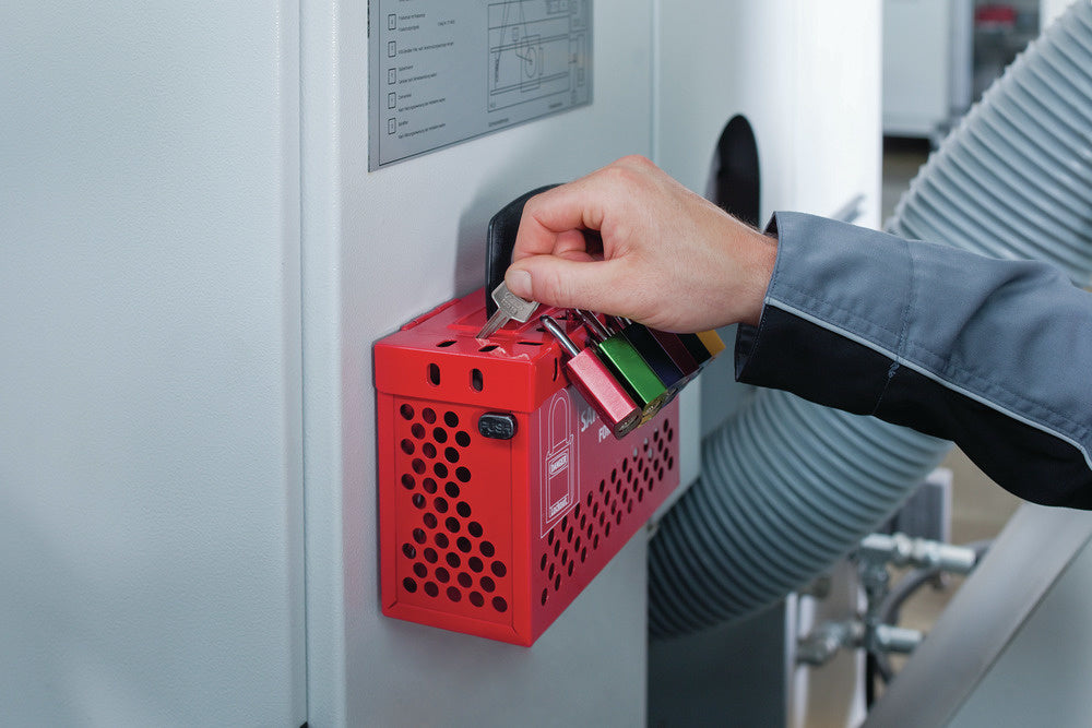 B835 Caja roja de seguridad